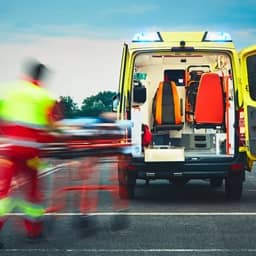 Krankenwagen auf der Straße